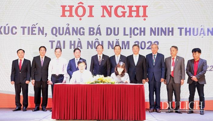 Sở VHTTDL Ninh Thuận và Sở Du lịch Hà Nội ký biên bản ghi nhớ hợp tác